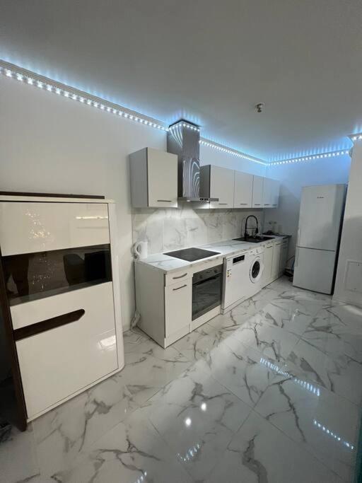 Appartement Luxueux 70M2, 2 Chambres Argenteuil Extérieur photo