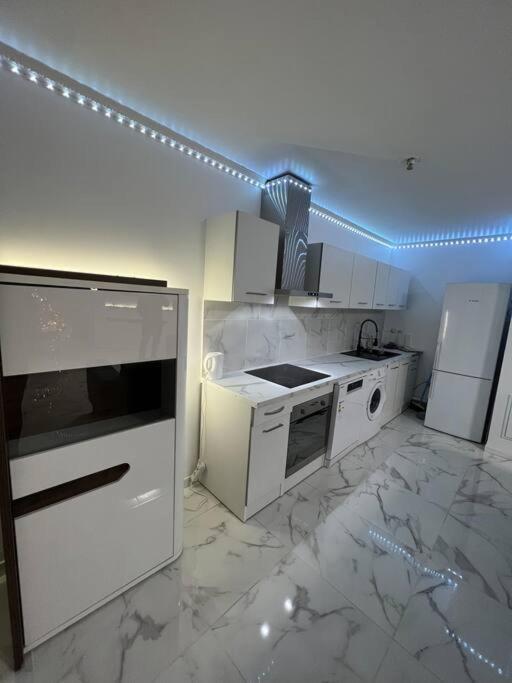 Appartement Luxueux 70M2, 2 Chambres Argenteuil Extérieur photo