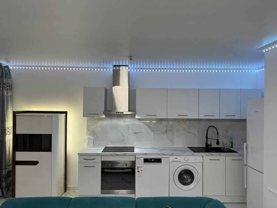 Appartement Luxueux 70M2, 2 Chambres Argenteuil Extérieur photo